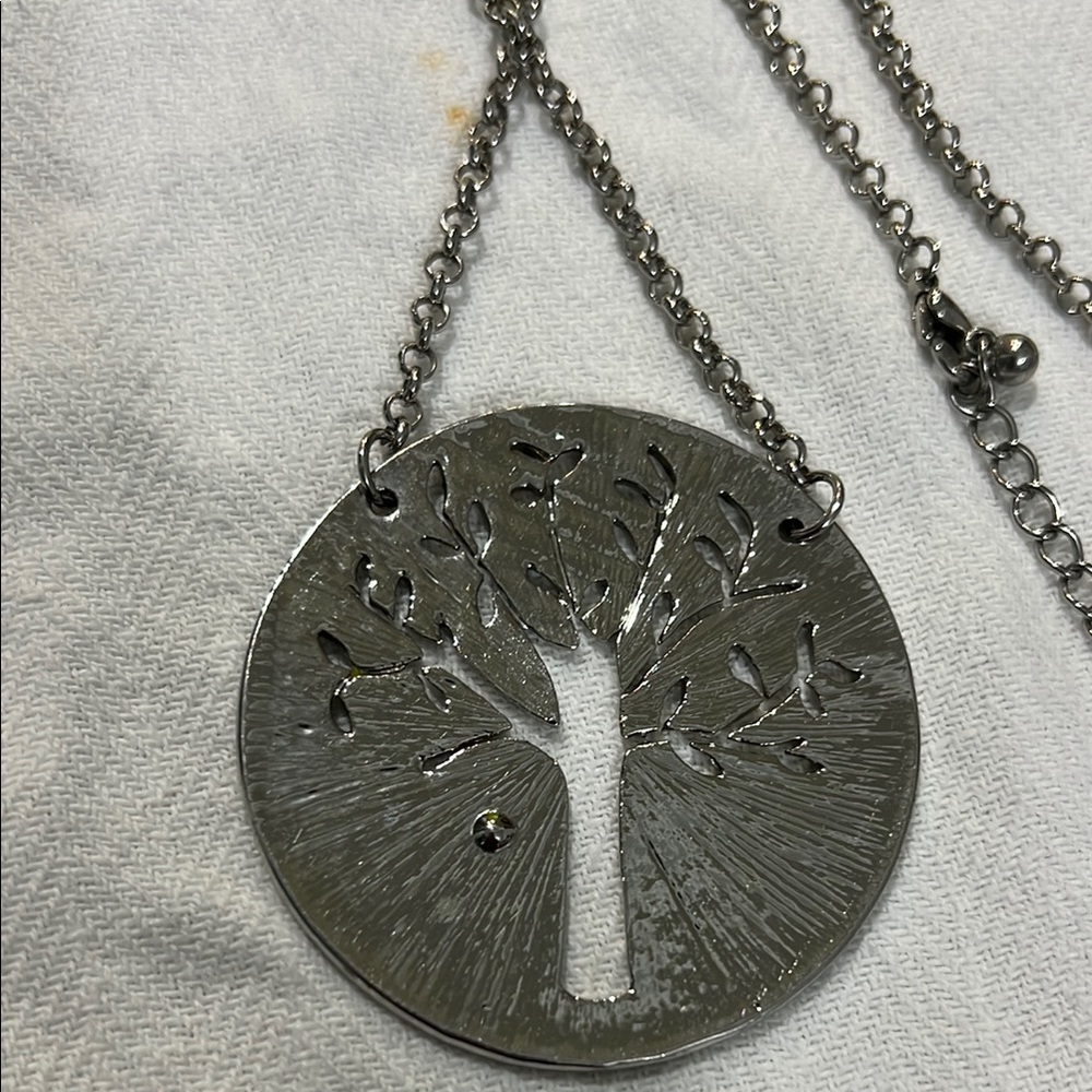 Silver Tree of Life Pendant Necklace - Picture 4 of 6